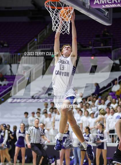 Thumbnail 1 in Corner Canyon vs. Lone Peak (UHSAA 6A Semifinal) photogallery.