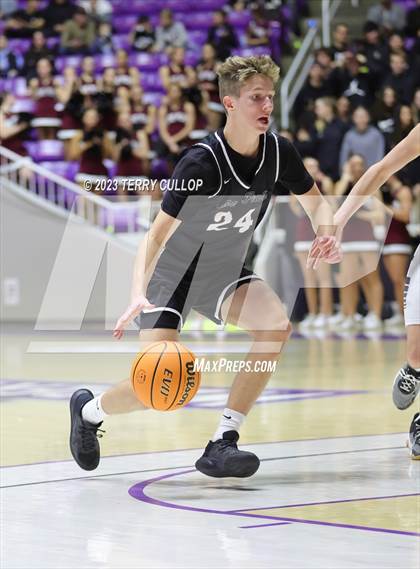 Thumbnail 1 in Corner Canyon vs. Lone Peak (UHSAA 6A Semifinal) photogallery.