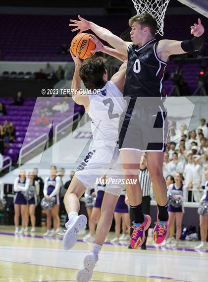 Thumbnail 2 in Corner Canyon vs. Lone Peak (UHSAA 6A Semifinal) photogallery.