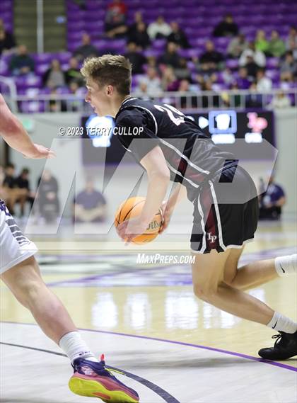 Thumbnail 1 in Corner Canyon vs. Lone Peak (UHSAA 6A Semifinal) photogallery.