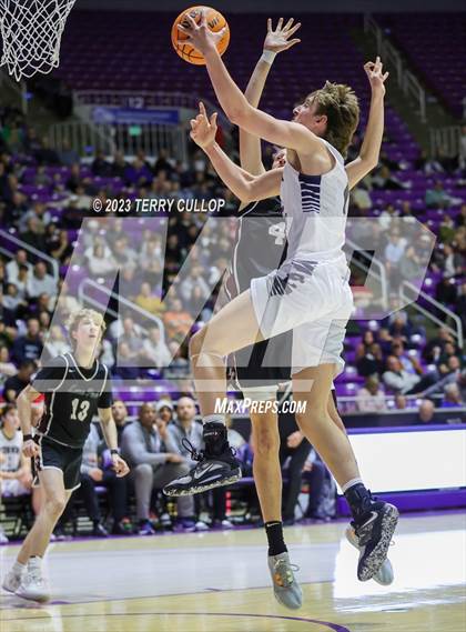 Thumbnail 1 in Corner Canyon vs. Lone Peak (UHSAA 6A Semifinal) photogallery.