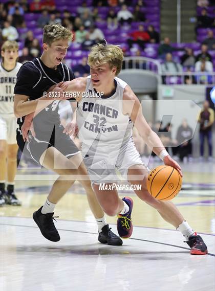 Thumbnail 1 in Corner Canyon vs. Lone Peak (UHSAA 6A Semifinal) photogallery.