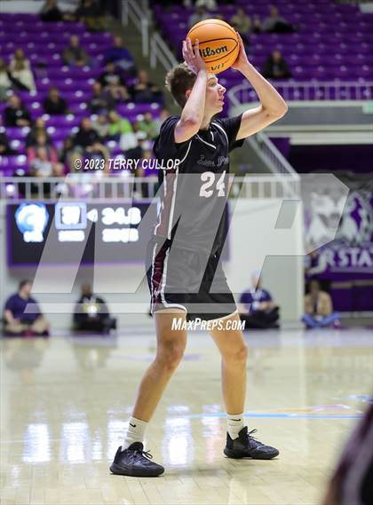 Thumbnail 1 in Corner Canyon vs. Lone Peak (UHSAA 6A Semifinal) photogallery.