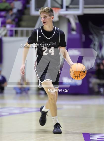 Thumbnail 2 in Corner Canyon vs. Lone Peak (UHSAA 6A Semifinal) photogallery.