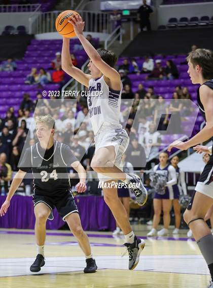 Thumbnail 3 in Corner Canyon vs. Lone Peak (UHSAA 6A Semifinal) photogallery.