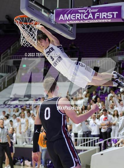 Thumbnail 1 in Corner Canyon vs. Lone Peak (UHSAA 6A Semifinal) photogallery.