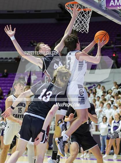 Thumbnail 3 in Corner Canyon vs. Lone Peak (UHSAA 6A Semifinal) photogallery.