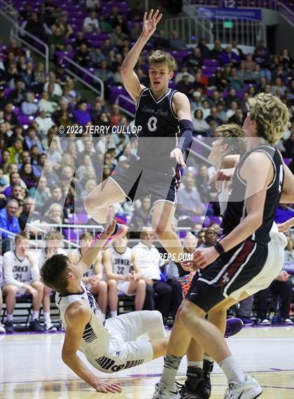 Thumbnail 1 in Corner Canyon vs. Lone Peak (UHSAA 6A Semifinal) photogallery.
