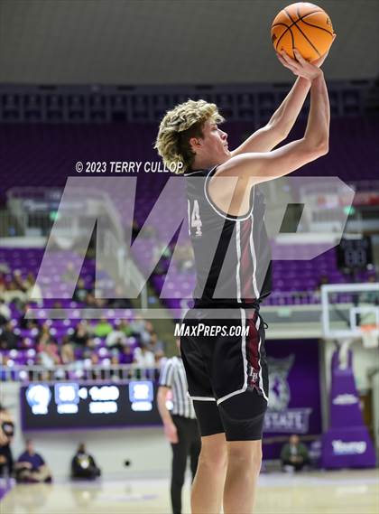 Thumbnail 3 in Corner Canyon vs. Lone Peak (UHSAA 6A Semifinal) photogallery.