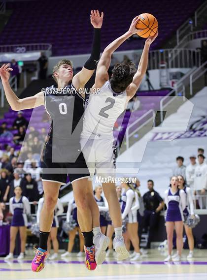 Thumbnail 3 in Corner Canyon vs. Lone Peak (UHSAA 6A Semifinal) photogallery.