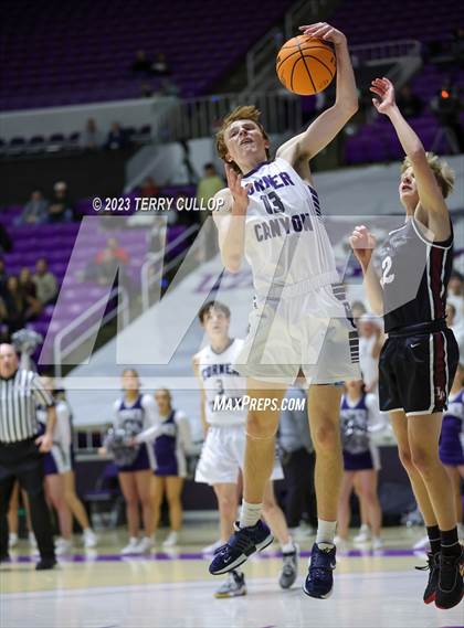 Thumbnail 2 in Corner Canyon vs. Lone Peak (UHSAA 6A Semifinal) photogallery.