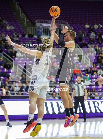 Thumbnail 1 in Corner Canyon vs. Lone Peak (UHSAA 6A Semifinal) photogallery.