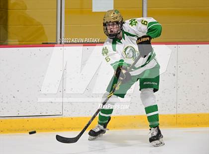 Thumbnail 1 in New Canaan vs. Notre Dame, WH (CIAC D1 Semifinal) photogallery.