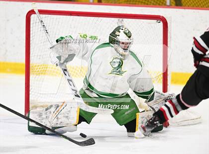 Thumbnail 3 in New Canaan vs. Notre Dame, WH (CIAC D1 Semifinal) photogallery.