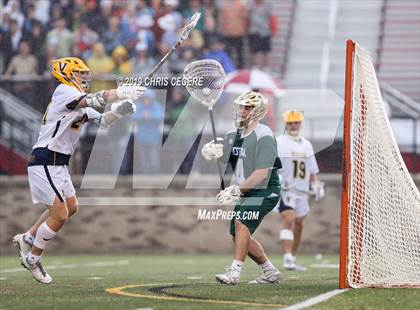 Thumbnail 2 in Victor vs. Vestal (NYSPHSAA Class B Semifinal) photogallery.