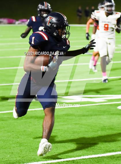 Thumbnail 2 in Seven Lakes @ Tompkins photogallery.