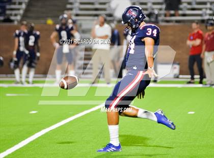 Thumbnail 3 in Seven Lakes @ Tompkins photogallery.