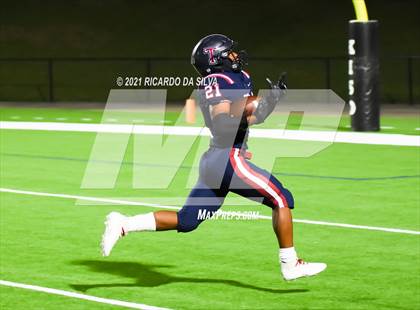 Thumbnail 2 in Seven Lakes @ Tompkins photogallery.
