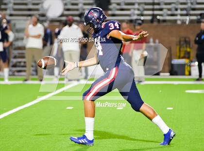 Thumbnail 2 in Seven Lakes @ Tompkins photogallery.