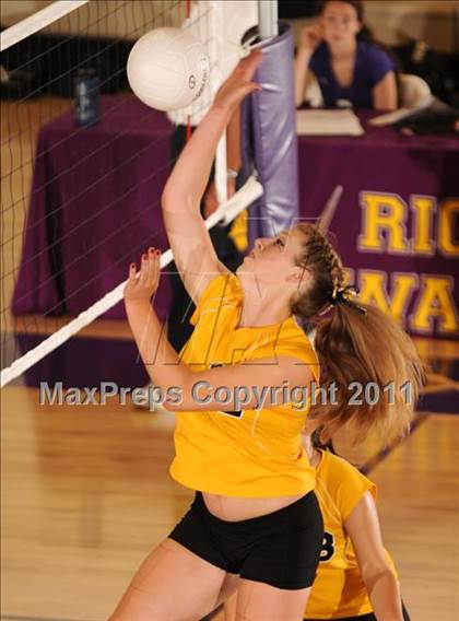 Thumbnail 3 in Cabrillo @ Righetti photogallery.