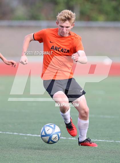 Thumbnail 2 in Making Waves Academy vs. Arcata (CIF NCS D1 Quarterfinal) photogallery.