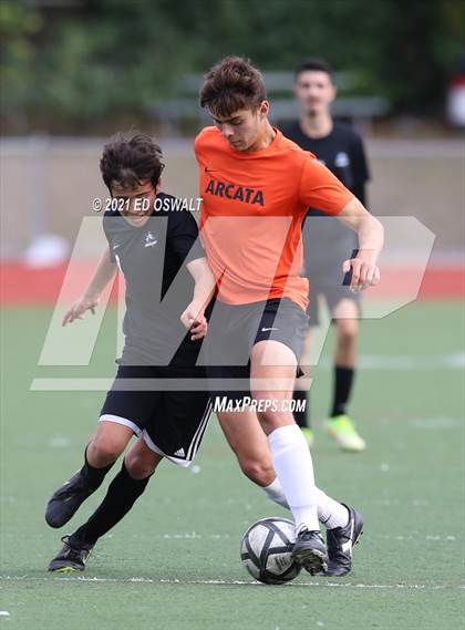 Thumbnail 1 in Making Waves Academy vs. Arcata (CIF NCS D1 Quarterfinal) photogallery.