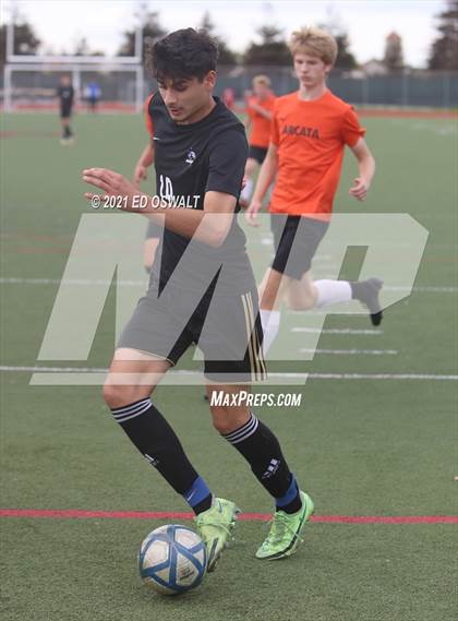 Thumbnail 2 in Making Waves Academy vs. Arcata (CIF NCS D1 Quarterfinal) photogallery.