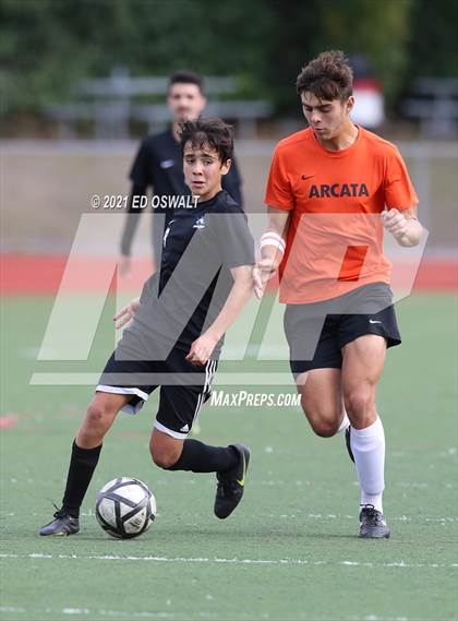Thumbnail 3 in Making Waves Academy vs. Arcata (CIF NCS D1 Quarterfinal) photogallery.