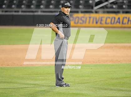 Thumbnail 2 in Desert Mountain vs Horizon (AIA 5A Semifinal) photogallery.