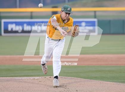 Thumbnail 1 in Desert Mountain vs Horizon (AIA 5A Semifinal) photogallery.