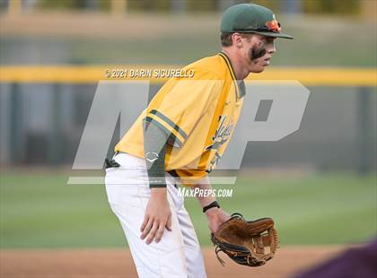 Thumbnail 2 in Desert Mountain vs Horizon (AIA 5A Semifinal) photogallery.