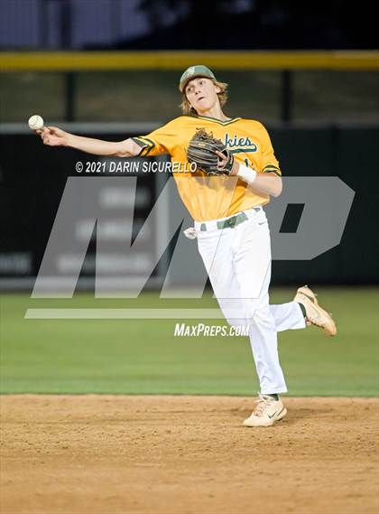 Thumbnail 3 in Desert Mountain vs Horizon (AIA 5A Semifinal) photogallery.