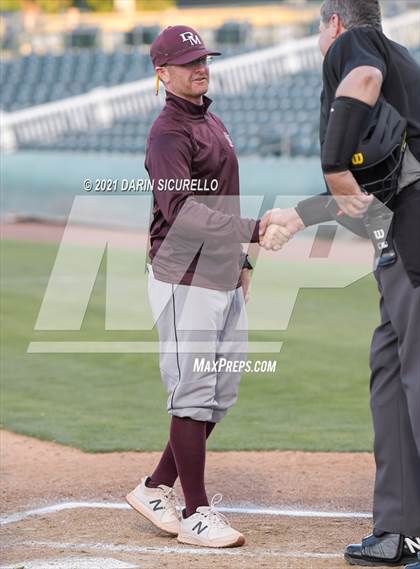 Thumbnail 1 in Desert Mountain vs Horizon (AIA 5A Semifinal) photogallery.