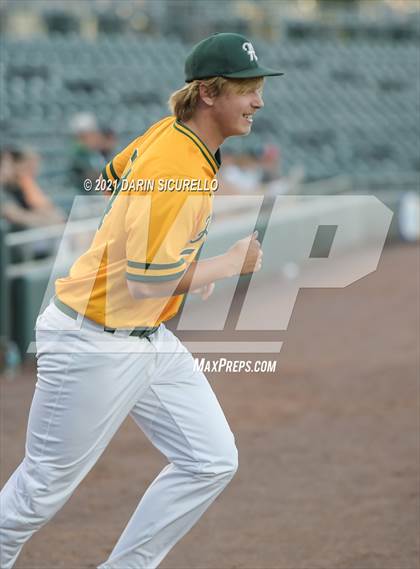 Thumbnail 3 in Desert Mountain vs Horizon (AIA 5A Semifinal) photogallery.