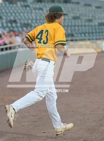Thumbnail 2 in Desert Mountain vs Horizon (AIA 5A Semifinal) photogallery.