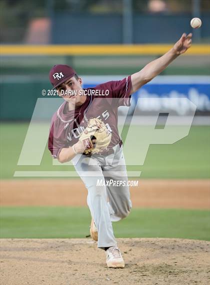 Thumbnail 2 in Desert Mountain vs Horizon (AIA 5A Semifinal) photogallery.