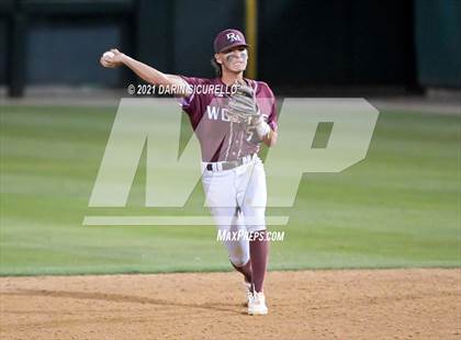 Thumbnail 3 in Desert Mountain vs Horizon (AIA 5A Semifinal) photogallery.