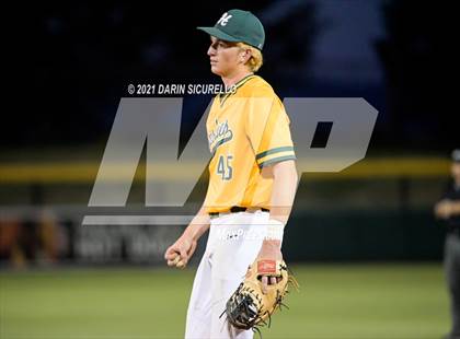 Thumbnail 3 in Desert Mountain vs Horizon (AIA 5A Semifinal) photogallery.