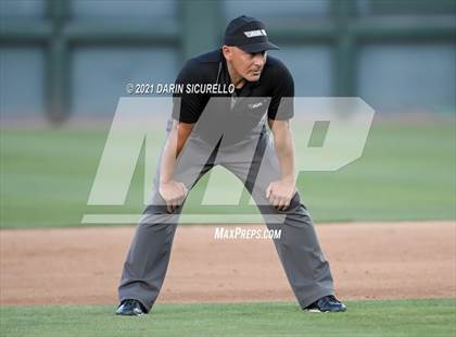 Thumbnail 2 in Desert Mountain vs Horizon (AIA 5A Semifinal) photogallery.