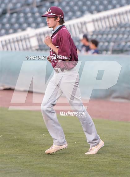 Thumbnail 1 in Desert Mountain vs Horizon (AIA 5A Semifinal) photogallery.