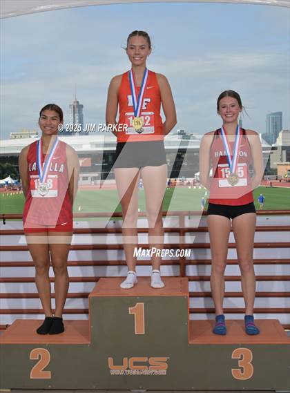 Thumbnail 1 in UIL 2A Track and Field State Finals (Awards) photogallery.
