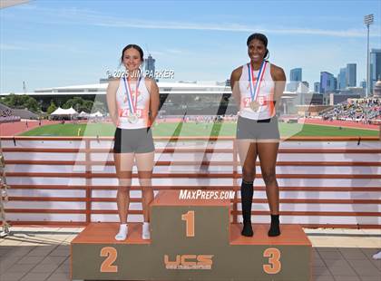 Thumbnail 3 in UIL 2A Track and Field State Finals (Awards) photogallery.