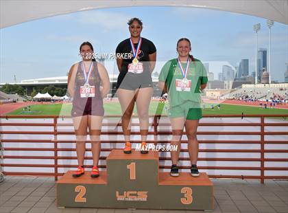 Thumbnail 3 in UIL 2A Track and Field State Finals (Awards) photogallery.
