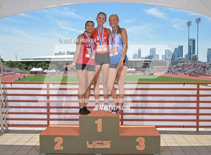 Thumbnail 2 in UIL 2A Track and Field State Finals (Awards) photogallery.
