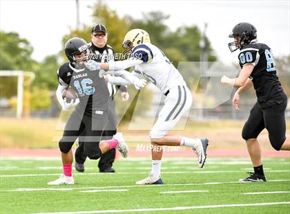Thumbnail 2 in Harlan vs O'Connor (JV - B) photogallery.