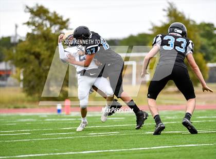 Thumbnail 3 in Harlan vs O'Connor (JV - B) photogallery.
