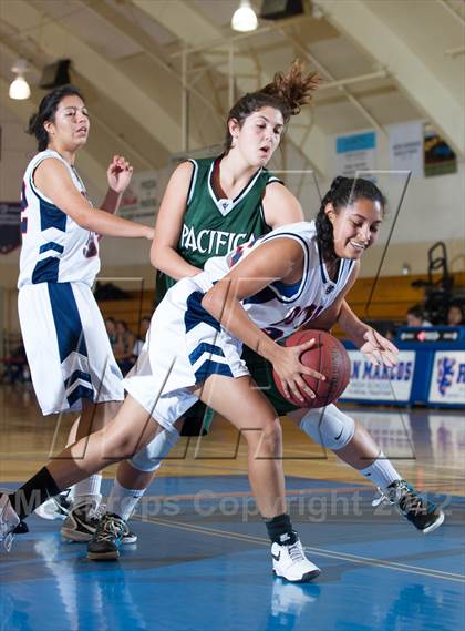Thumbnail 1 in San Marcos vs Pacifica (Gold Coast Tournament) photogallery.