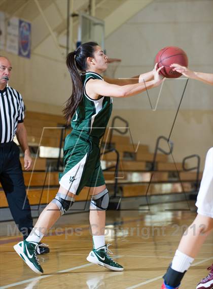 Thumbnail 1 in San Marcos vs Pacifica (Gold Coast Tournament) photogallery.