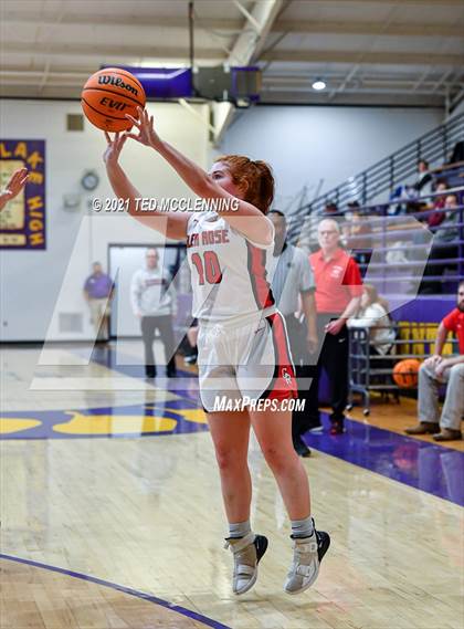Thumbnail 2 in Glen Rose vs Perryville (Fountain Lake Christmas Classsic) photogallery.