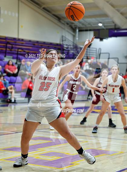 Thumbnail 3 in Glen Rose vs Perryville (Fountain Lake Christmas Classsic) photogallery.
